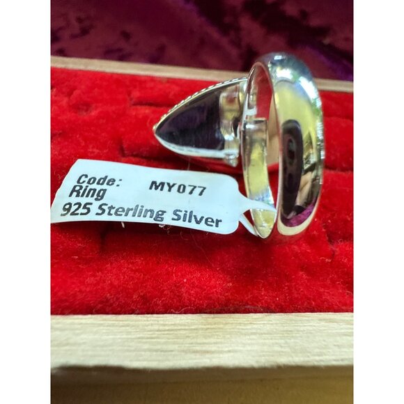 Purple & Blue Teardrop Stone Ring In 925 Sterling Silver Size 8 Weighs 7.4 Grams - Picture 2 of 6